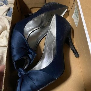 Ladies Monet Pumps